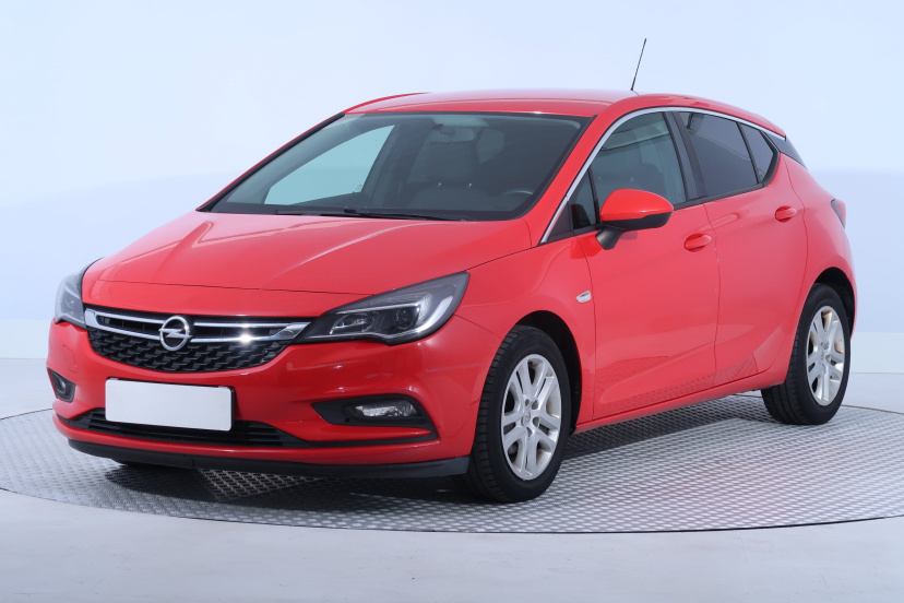 Opel Astra, 2015
