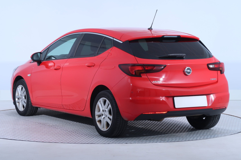 Opel Astra, 2015