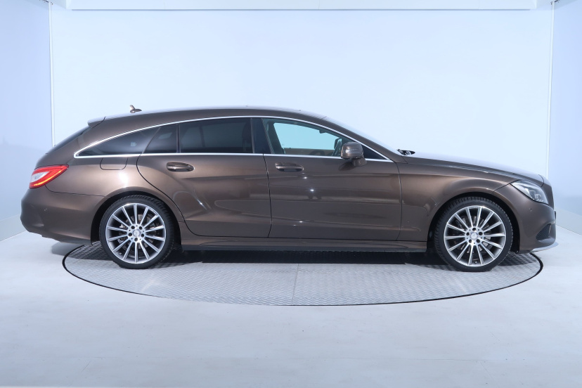 Mercedes-Benz CLS, 2015