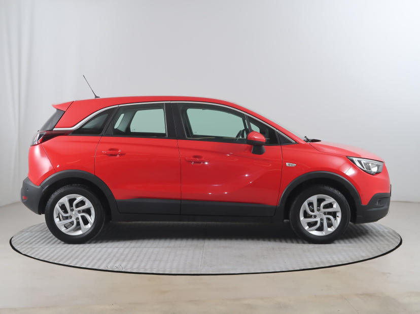 Opel Crossland, 2018