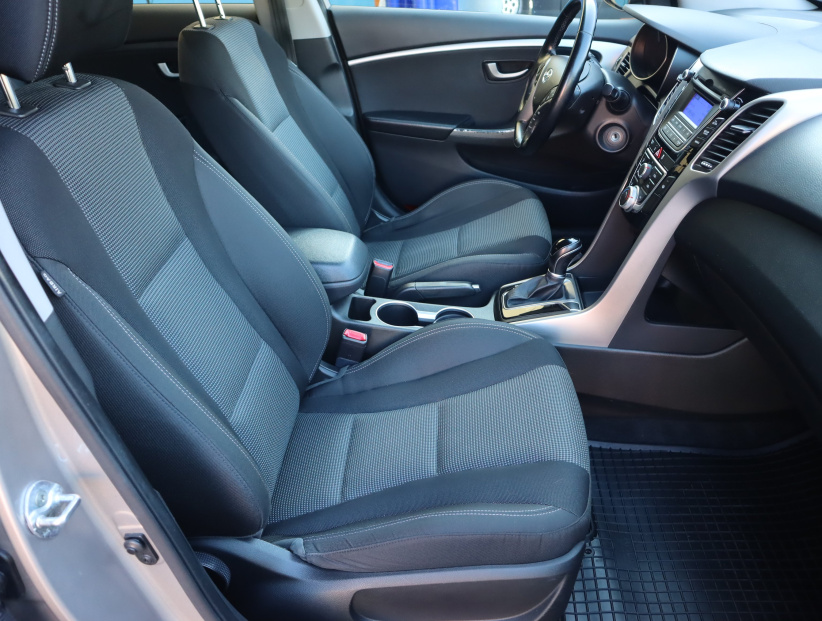 Hyundai i30, 2016