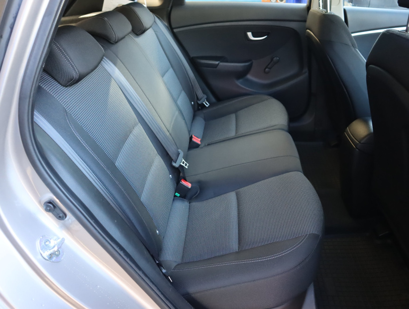 Hyundai i30, 2016