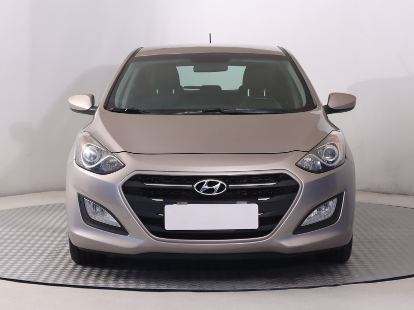 Hyundai i30, 2016