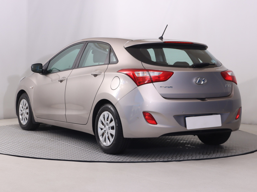 Hyundai i30, 2016