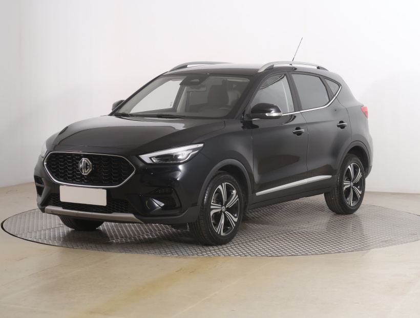 MG ZS SUV, 2025