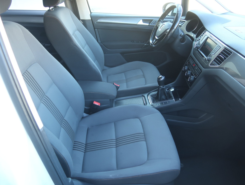 Volkswagen Golf Sportsvan, 2017