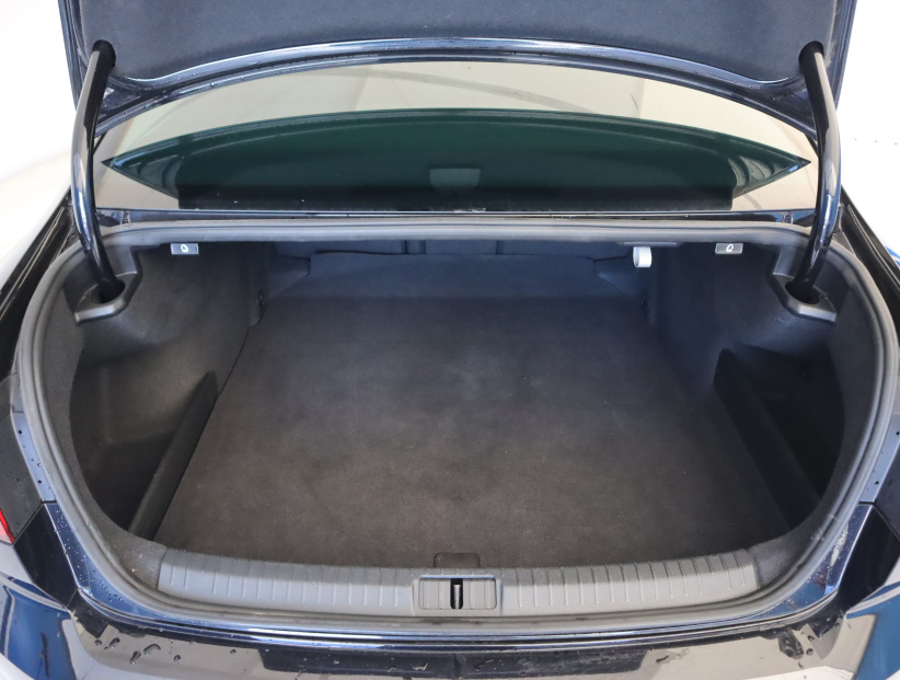 Volkswagen Passat, 2018