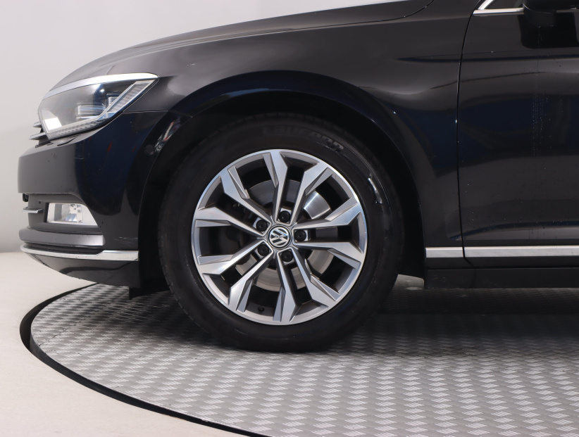 Volkswagen Passat, 2018