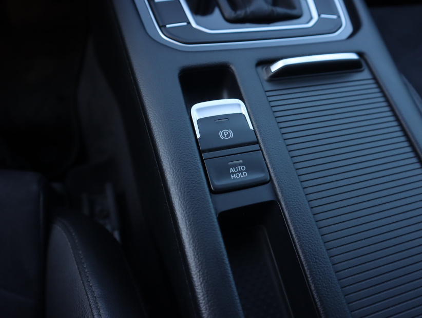 Volkswagen Passat, 2018