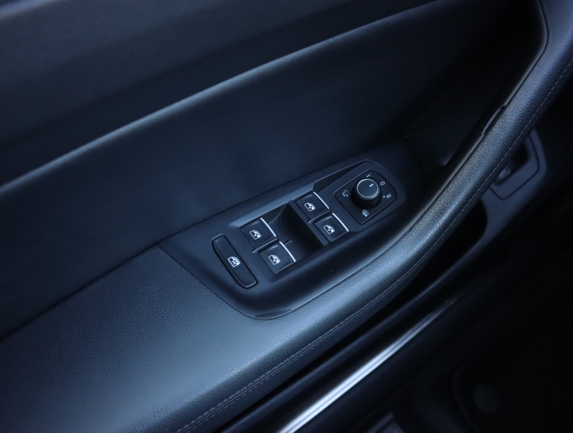 Volkswagen Passat, 2018