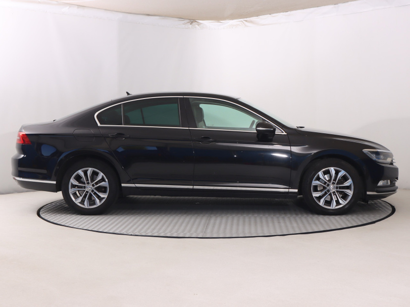 Volkswagen Passat, 2018
