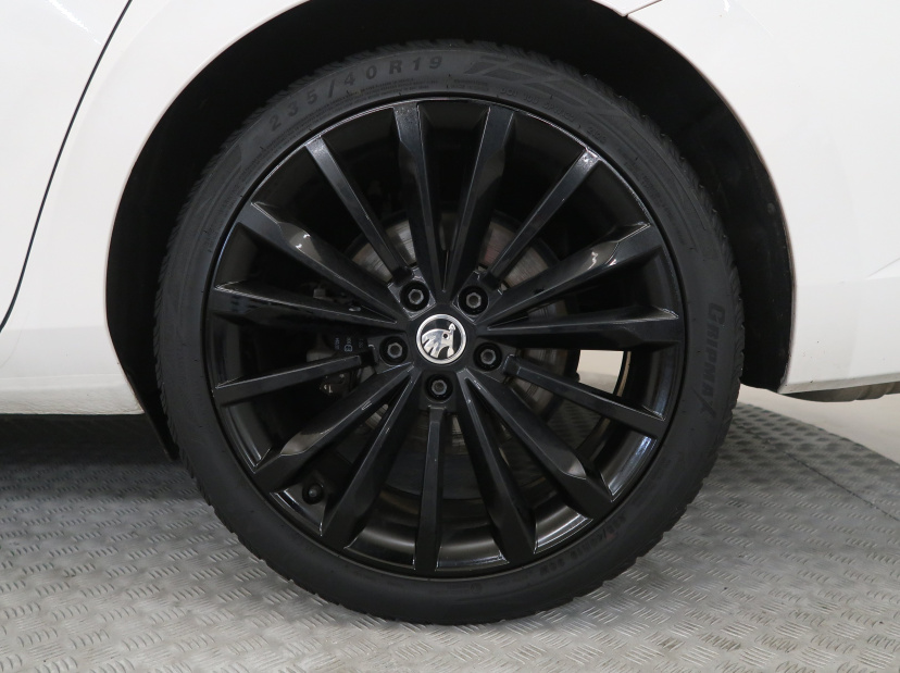 Škoda Superb, 2019