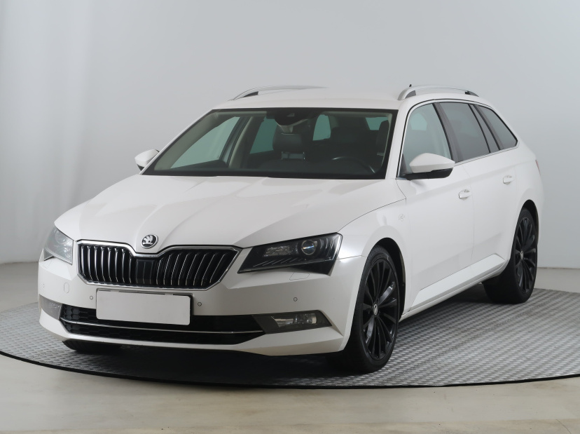 Škoda Superb, 2019