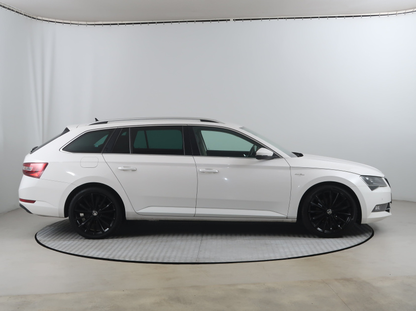 Škoda Superb, 2019