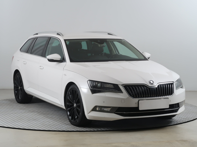 Škoda Superb, 2019