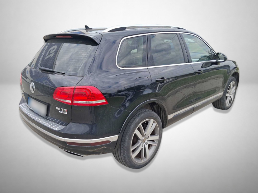 Volkswagen Touareg, 2015