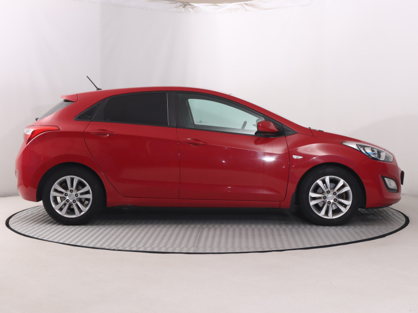 Hyundai i30, 2014