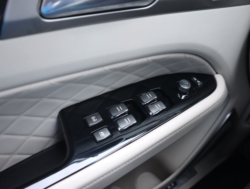 SsangYong Rexton, 2018