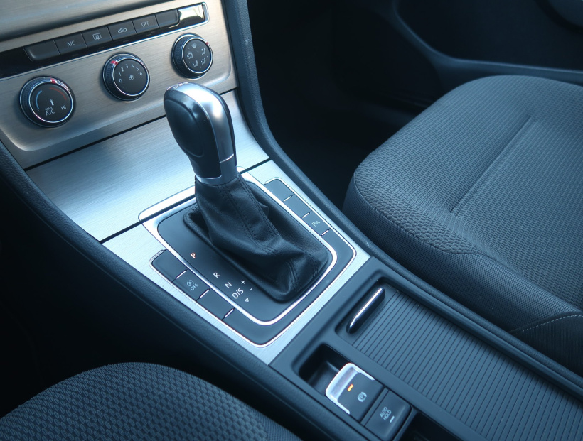 Volkswagen Golf, 2017