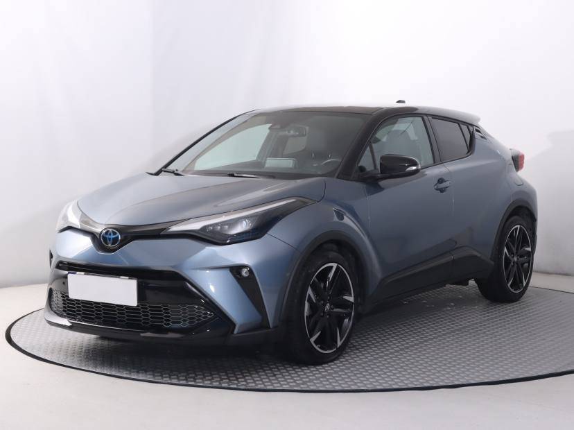 Toyota C-HR, 2022