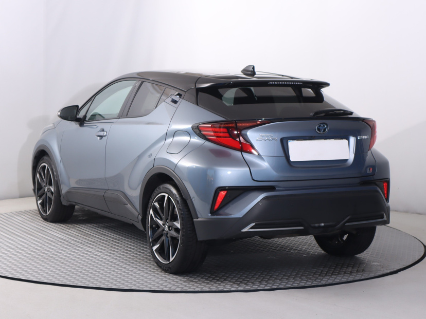Toyota C-HR, 2022