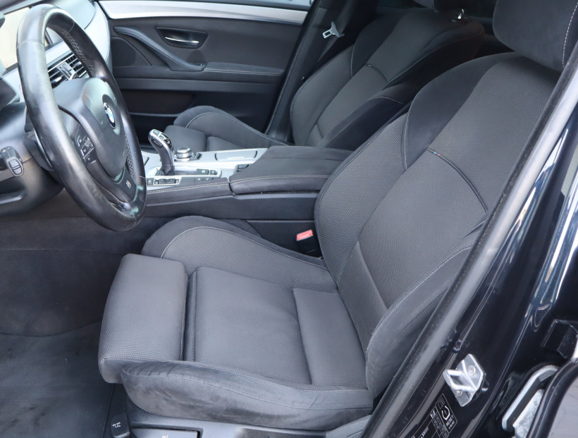 BMW 5, 2013