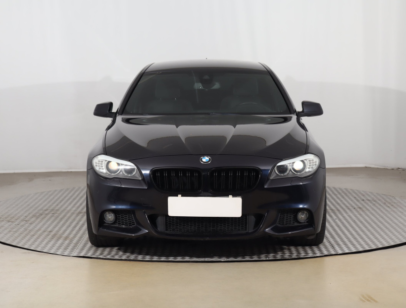 BMW 5, 2013
