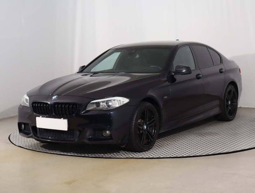BMW 5, 2013