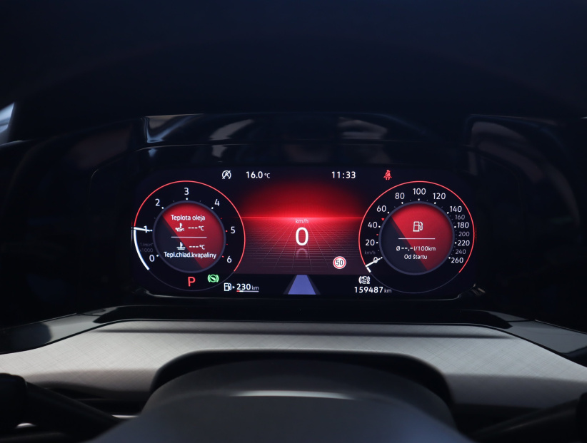Volkswagen Golf, 2023