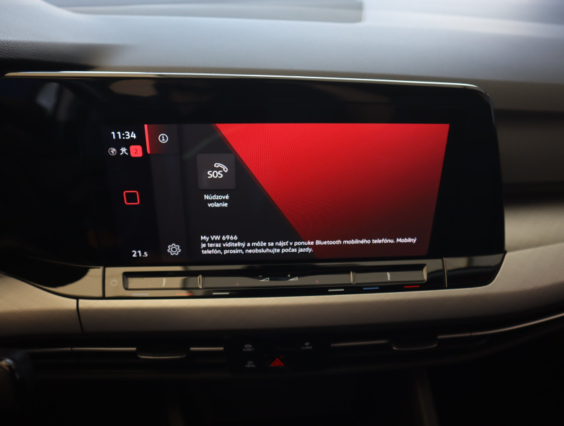Volkswagen Golf, 2023