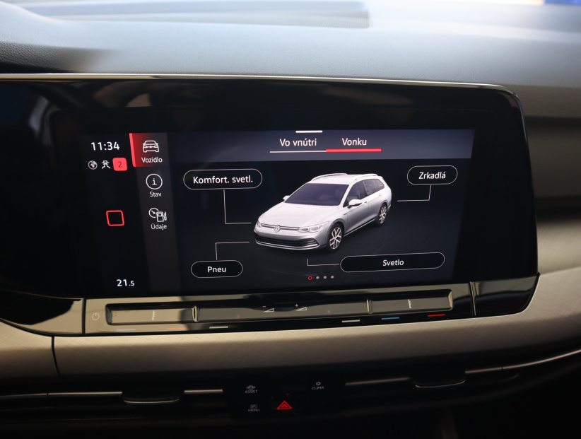 Volkswagen Golf, 2023