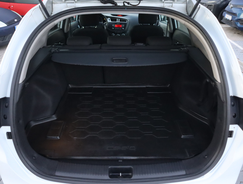 Kia Ceed, 2015 – foto 17