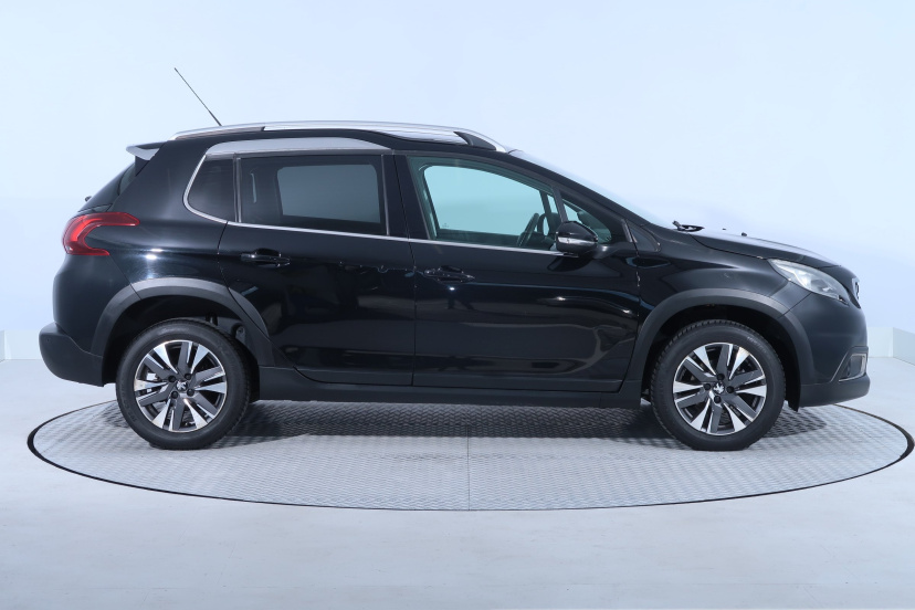 Peugeot 2008, 2017 – foto 10