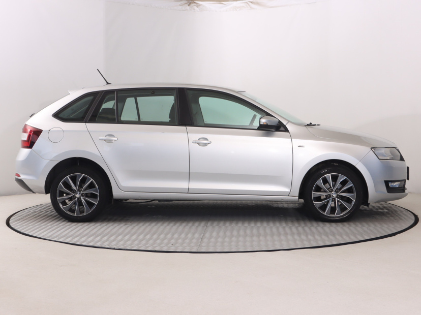 Škoda Rapid Spaceback, 2017 – foto 10