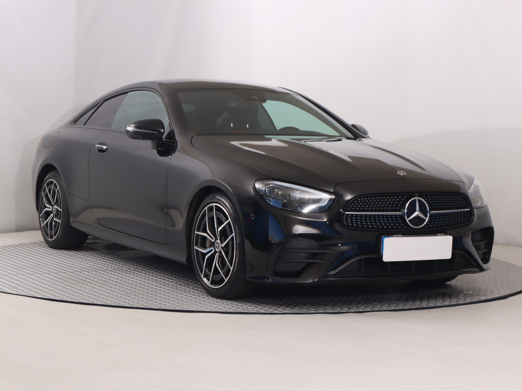 Mercedes-Benz E