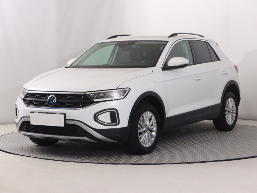 Volkswagen T-Roc, 2023 – foto 7