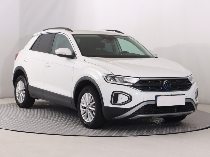 Volkswagen T-Roc, 2023 – foto 1