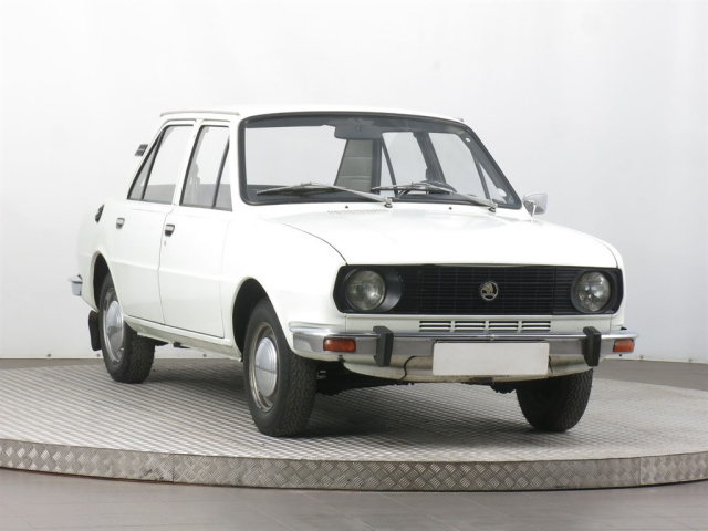 Škoda 105 1977