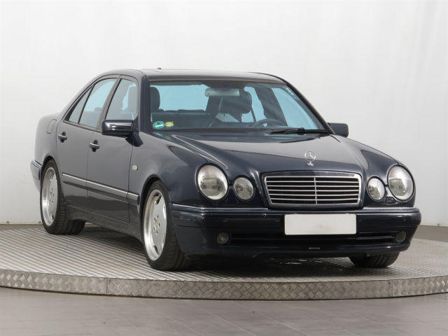 Mercedes-Benz E 1998