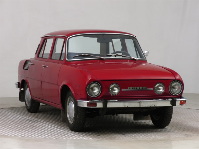 Škoda 100