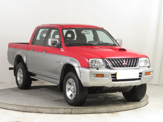 Mitsubishi L200 2002