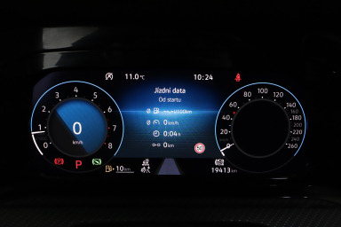 Volkswagen Golf - 2024
