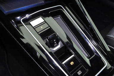 Volkswagen Golf - 2024