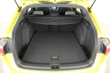 Volkswagen Golf - 2024