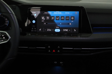 Volkswagen Golf - 2024