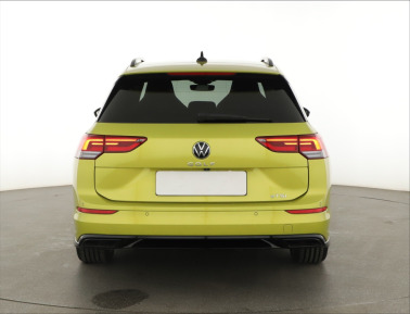 Volkswagen Golf - 2024
