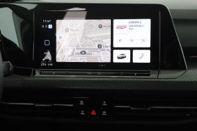 Volkswagen Golf - 2024