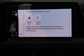 Volkswagen Golf - 2024