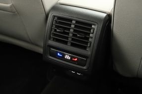 Volkswagen Golf - 2023