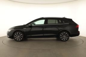 Volkswagen Golf - 2023